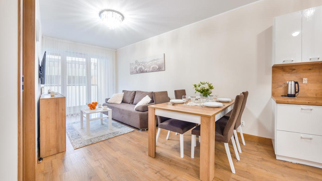 Apartamenty Sun & Snow Kasprowicza Kolobrzeg Exterior photo